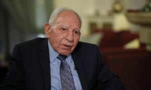 المعارض السوري البارز رياض الترك في مقابلة تلفزيونية حوارية عبر قناة 