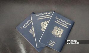 جوازات سفر سوريّة- 10 نيسان 2025 (عنب بلدي / أحمد صادق)
